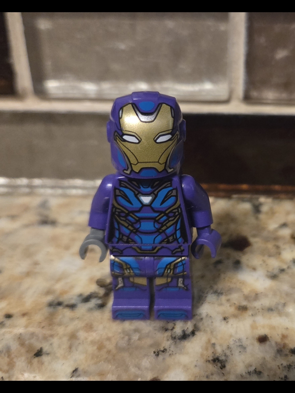 Lego Marvel Minifigure Pepper Potts SH610 Rescue RARE Set 76144